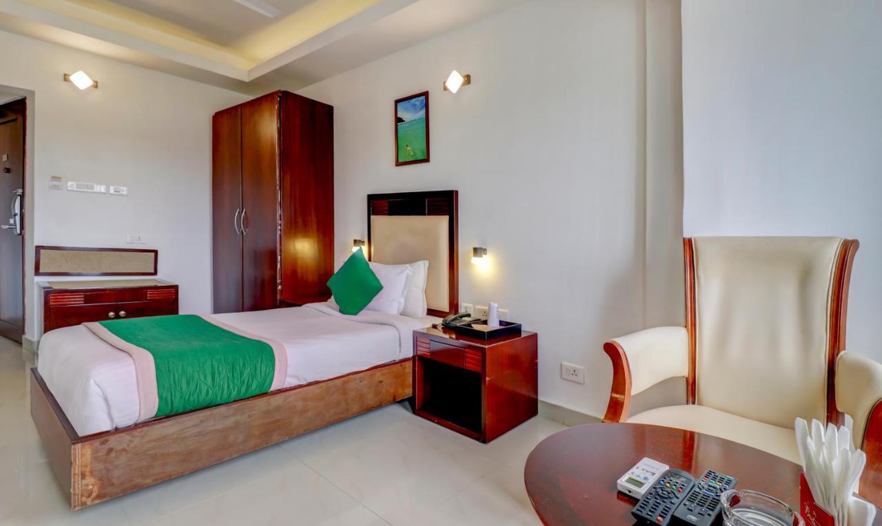 Hotel Luciya Коччи Экстерьер фото