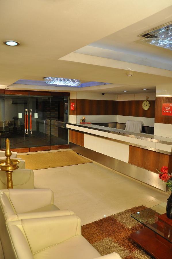 Hotel Luciya Коччи Экстерьер фото