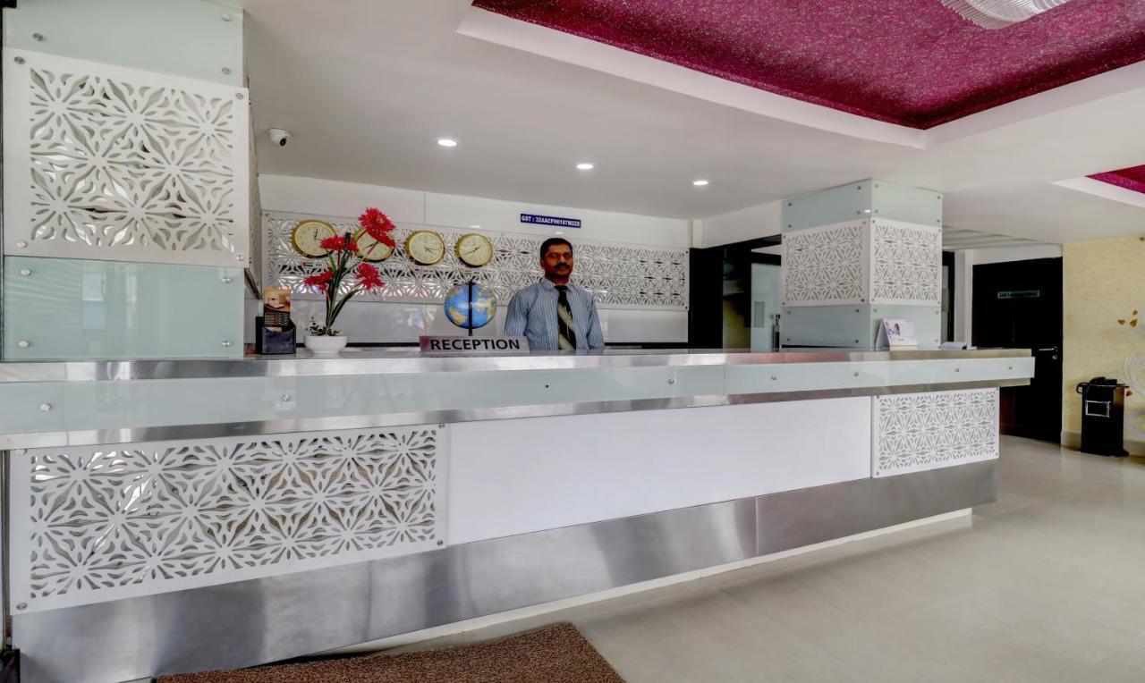 Hotel Luciya Коччи Экстерьер фото