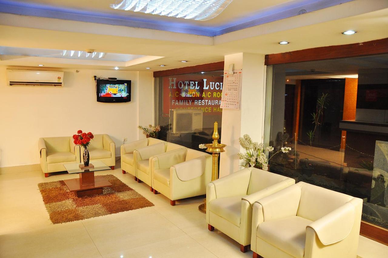 Hotel Luciya Коччи Экстерьер фото
