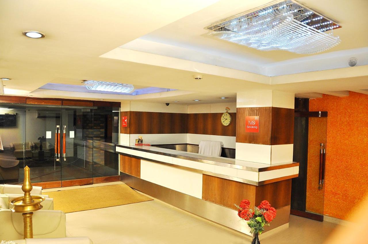 Hotel Luciya Коччи Экстерьер фото