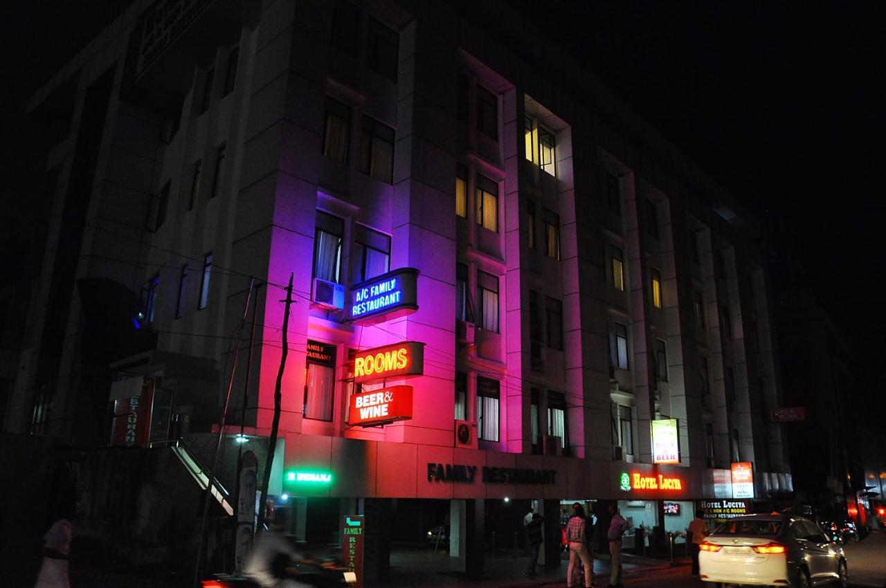 Hotel Luciya Коччи Экстерьер фото