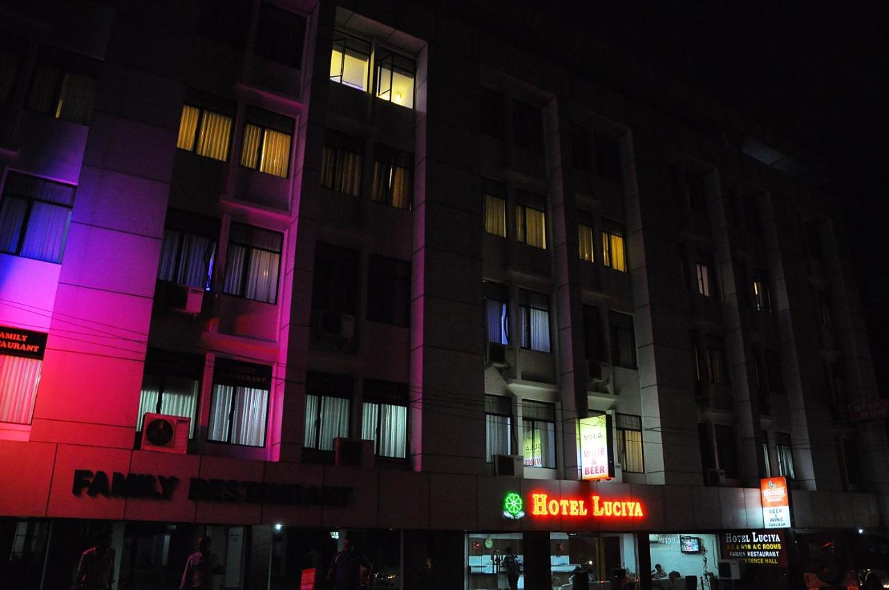 Hotel Luciya Коччи Экстерьер фото